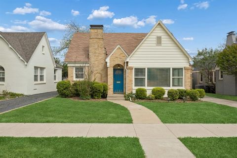 Photo of 4020 Byers Avenue, Fort Worth, TX 76107 (MLS # 21229980)