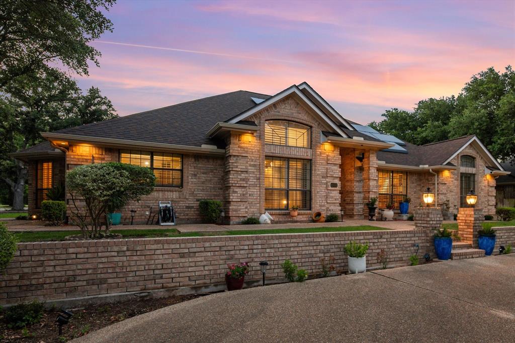 Valley View #4 - Residential