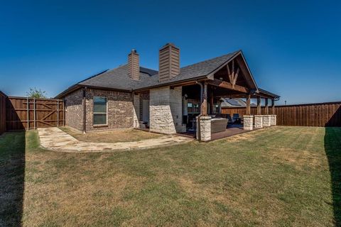 A home in Waxahachie