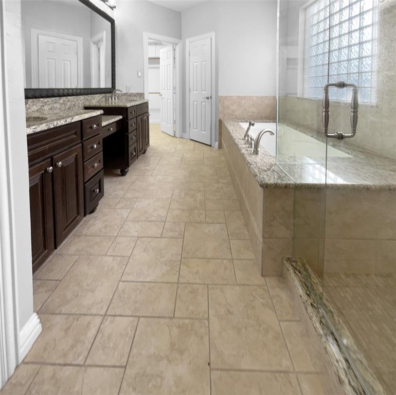 The Lakes On Legacy Drive Ph I - Residential