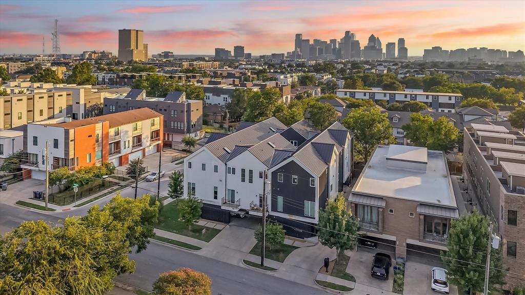 2001 N PRAIRIE CONDOS - Residential