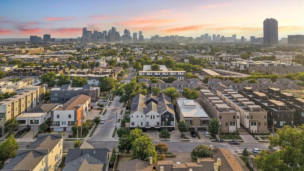 2001 N PRAIRIE CONDOS - Residential