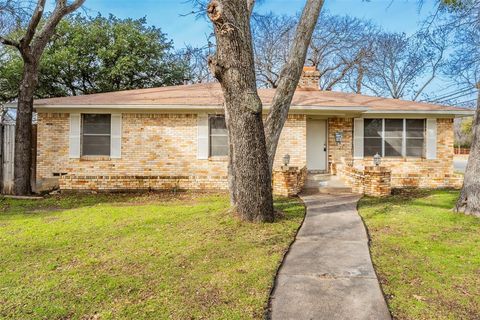 A home in Irving