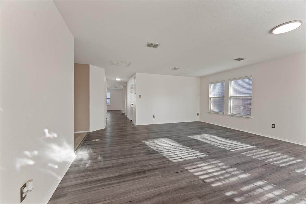 8105 York Beach Place