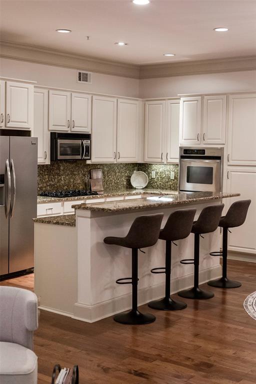 Grand at Turtle Creek Condos - Residential