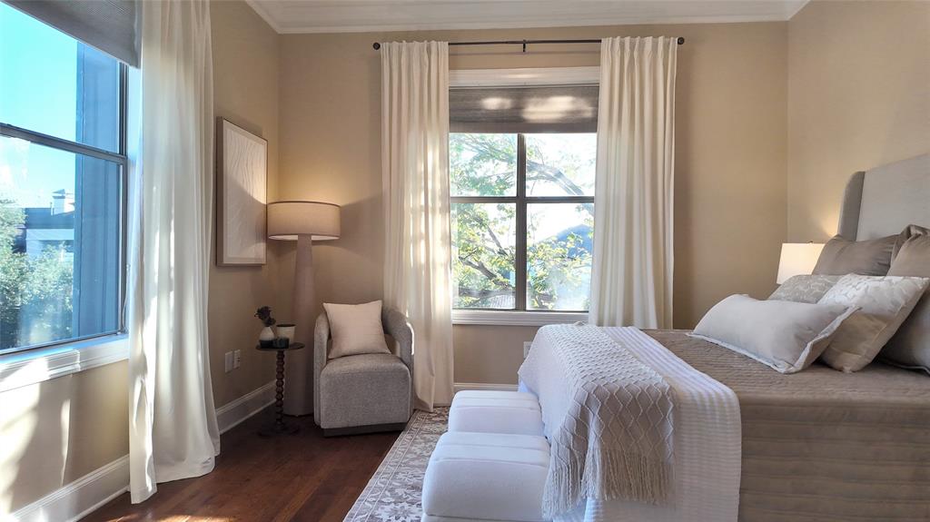 Grand at Turtle Creek Condos - Residential