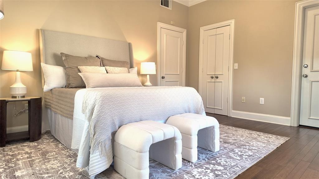 Grand at Turtle Creek Condos - Residential