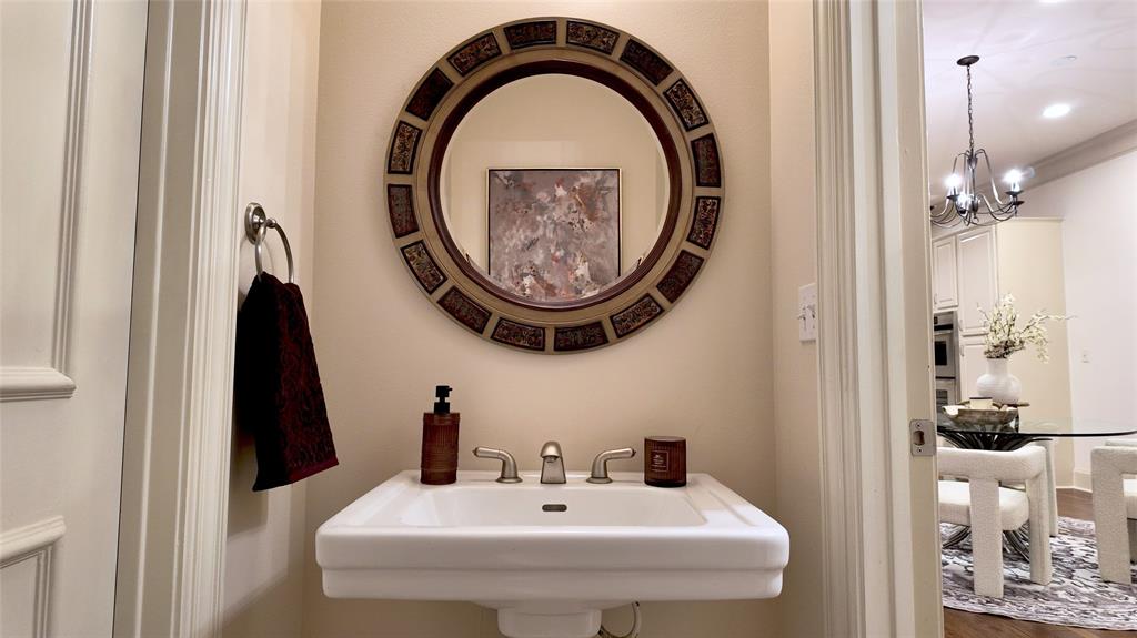 Grand at Turtle Creek Condos - Residential