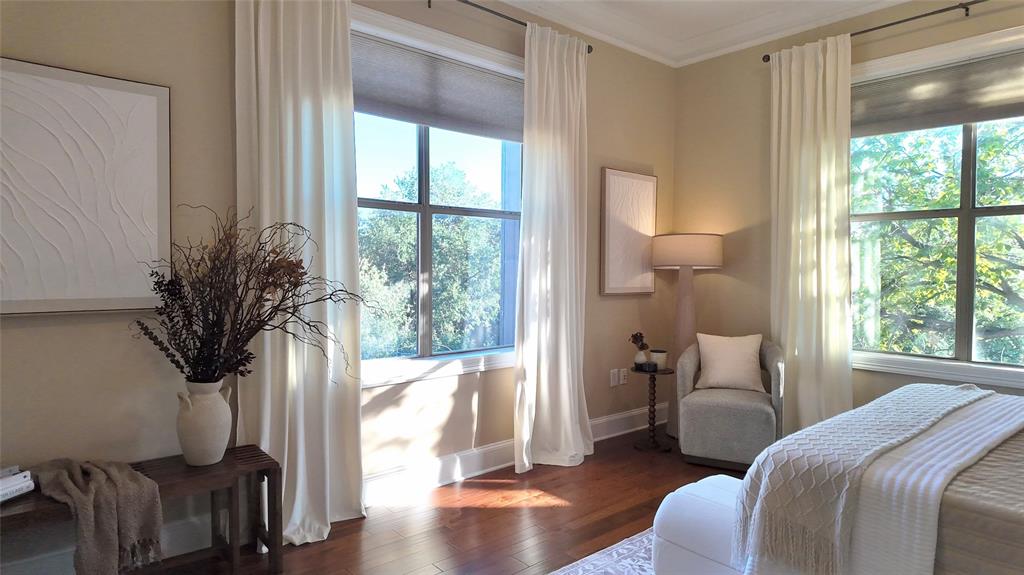 Grand at Turtle Creek Condos - Residential