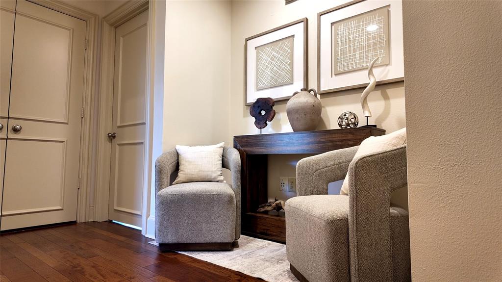 Grand at Turtle Creek Condos - Residential