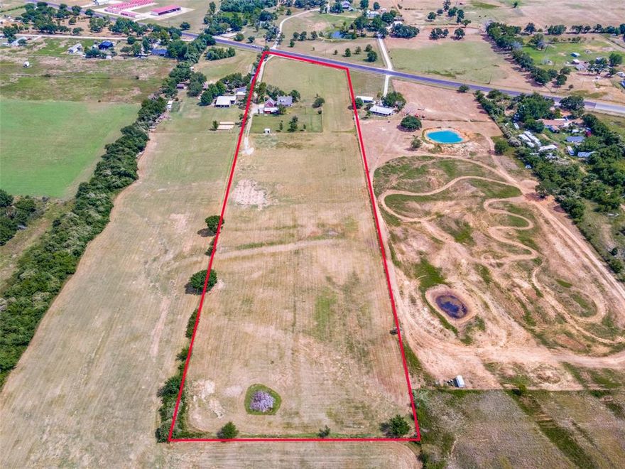 *PLEASE NOTE: A FEW PHOTOS HAVE BEEN VIRTUALLY STAGED.  BOTH THE ORIGINAL AND  VIRTUALLY STAGED PHOTOS ARE INCLUDED IN THE GALLERY.  COUNTRY LIVING CLOSE TO FORT WORTH 2 STORY HOME ON 10 ACS WITH AN AG EXEMPTION! LOW TAXES LOCATED IN PARKER AND WISE COUNTY. IDEAL FOR A FAMILY DESIRING A SMALL FARM. 2ND AND 3RD BED RMS ARE UPSTAIRS WITH MASTER DN, APPX 18 X 20 STEEL WORKSHOP , 2 BAY CARPORT, OVERSIZED GARAGE. GARAGE EASILY CONVERTS TO ADDITIONAL LIVING QUARTERS STUDIO OR OFFICE. 2 BEAUTIFUL COASTAL PASTURES FENCED FOR STOCK AND CROSS FENCED APART FROM THE FRONT AND BACK YARD OF THE HOME. NEED EXTRA STORAGE? FLOORED STORAGE ABOVE THE GARAGE. THIS HOME AND LAND IS READY FOR A MOVE IN .  YOU WILL ENJOY HOW COMFORTABLE THE HOME IS WITH THIS EASY TO MANAGE FLOOR PLAN IN A SOUGHT AFTER AREA WITH A GREAT SCHOOL DITRICT FOR KIDS  WELL SEPTIC AG EXEMPT LOW TAXES BEAUTIFUL 10 ACRES OF LAND,. THE LONG TIME FINANCIAL BENEFITS OF A PRIVATE WELL, LACK OF AN HOA, AND AN EXISTING AG EXEMPTION IS A GREAT PLUS FOR THIS HOME. PARCEL ID R000046758 R000012747 TOTAL OF 10 AA CONDITION F