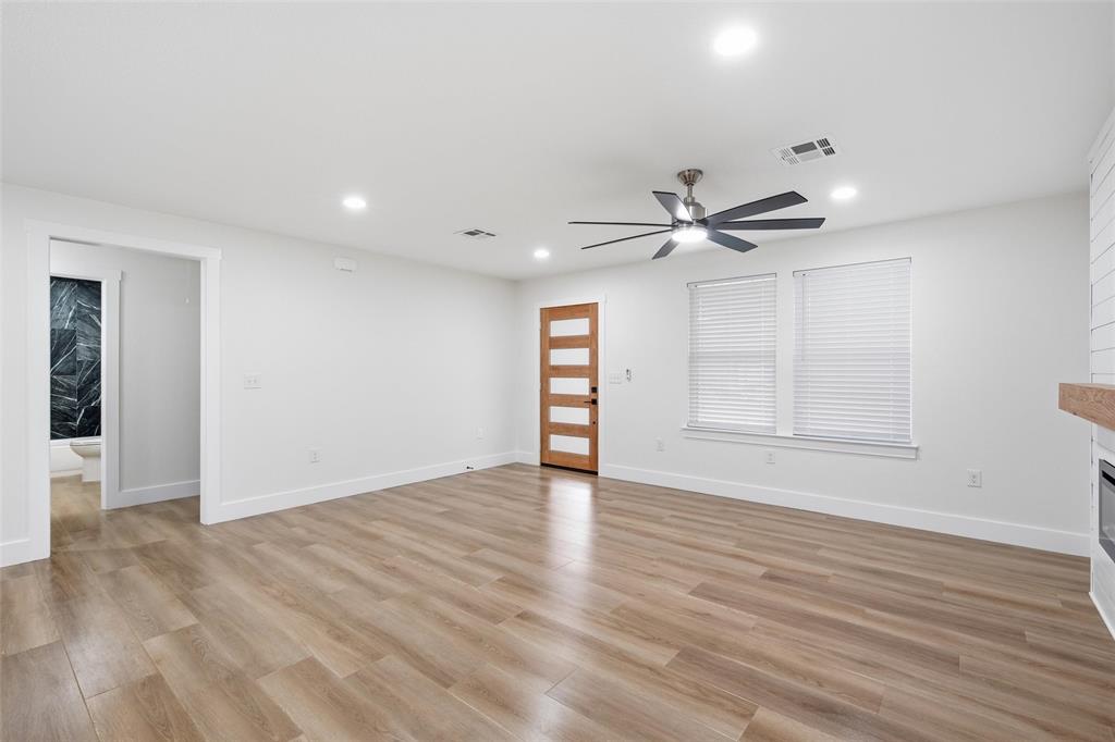 812 Kings Highway
