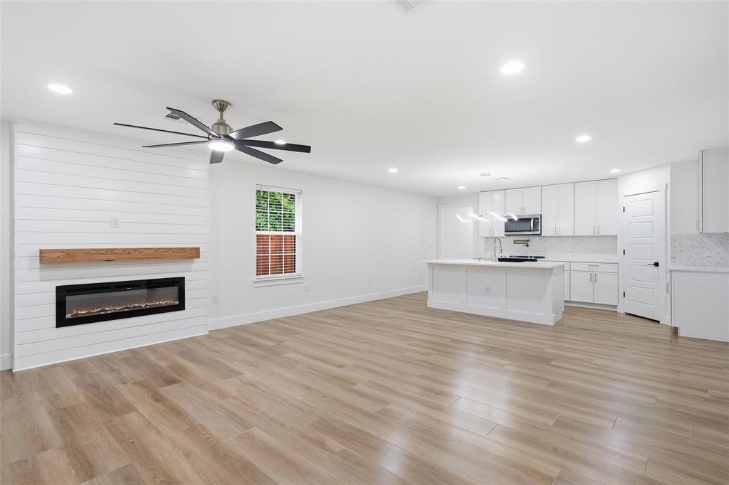 812 Kings Highway