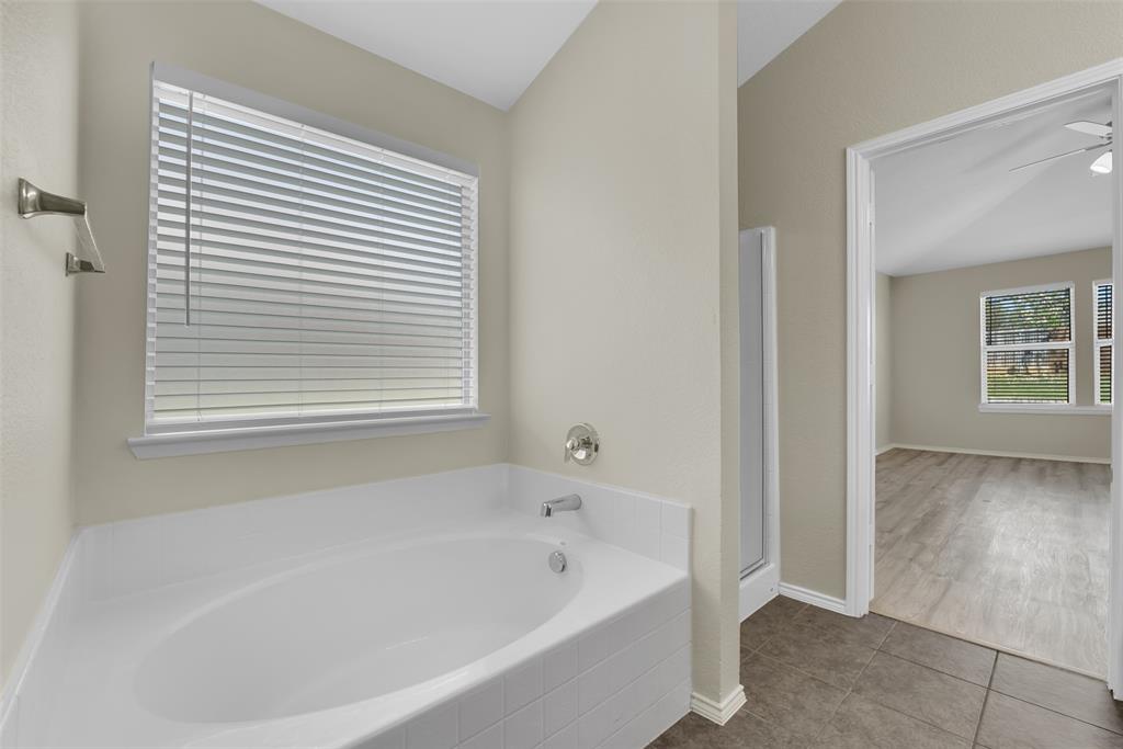 Woodridge Estates Ph One - Residential