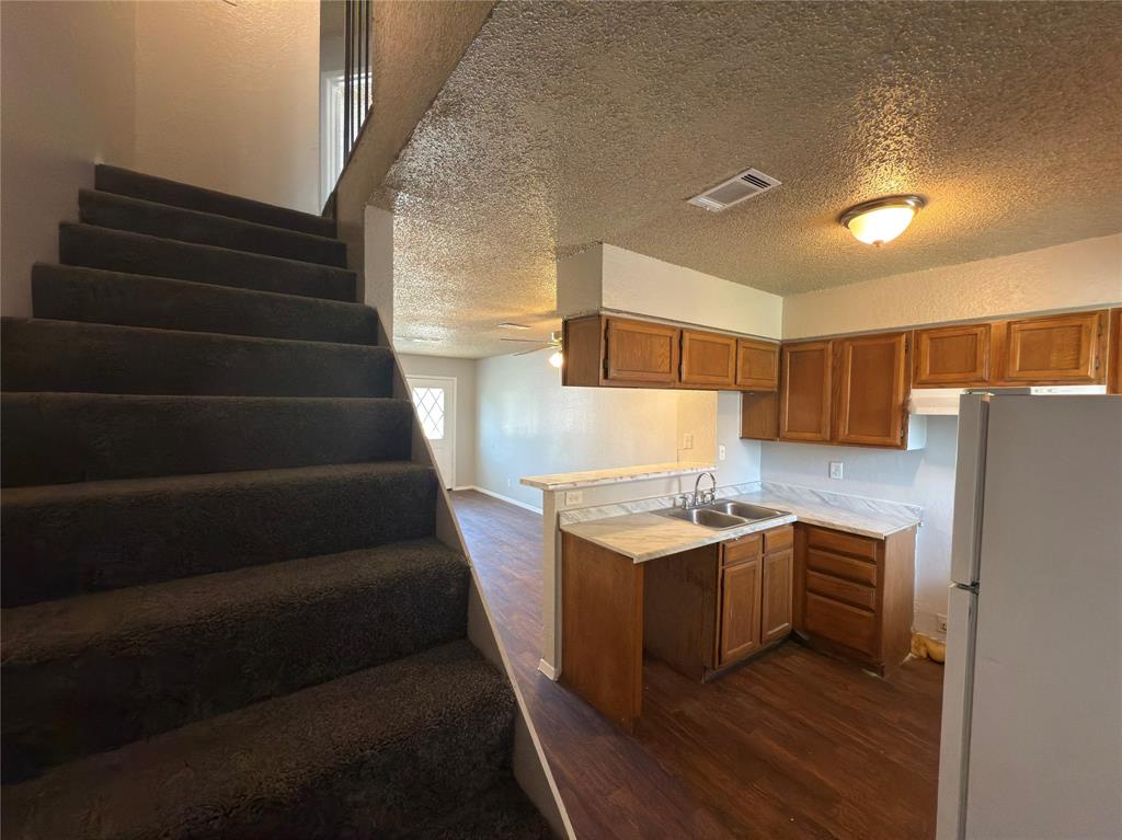 Village By The Creek - Residential