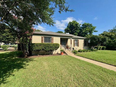 9636 Carnegie Drive Dallas TX 75228