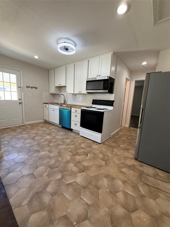 William Davis Surv Abs #248 - Residential Lease