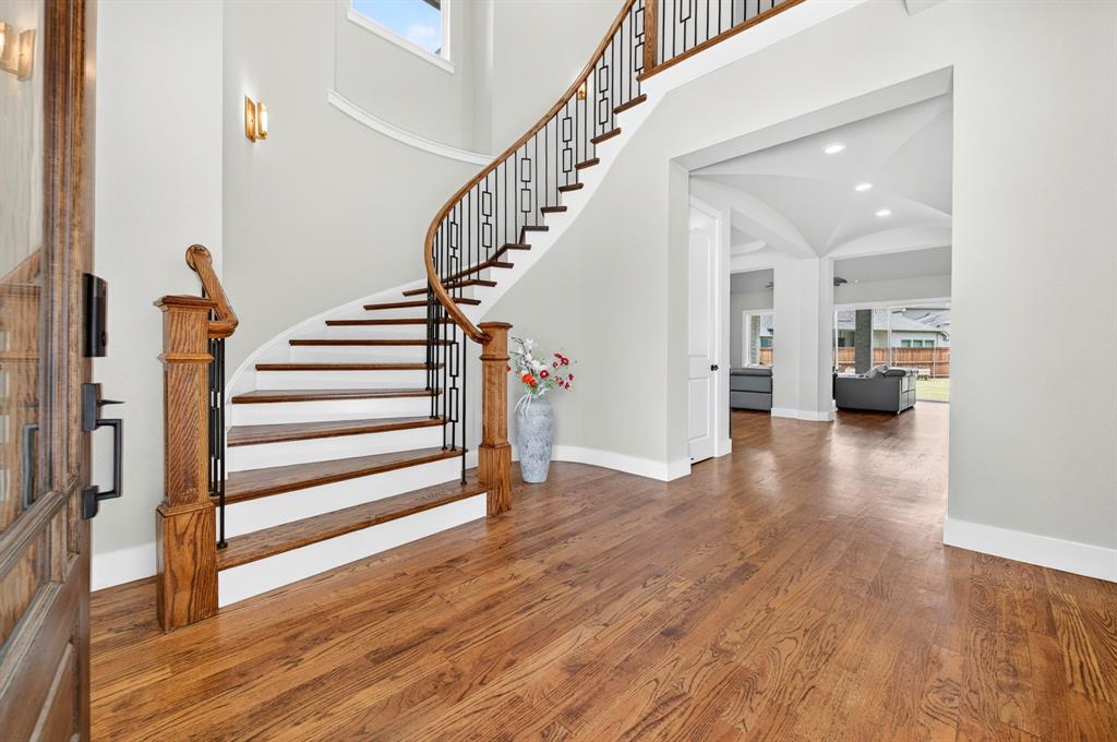 3312 Crosby Lane