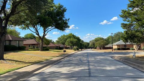 A home in DeSoto