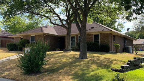 A home in DeSoto