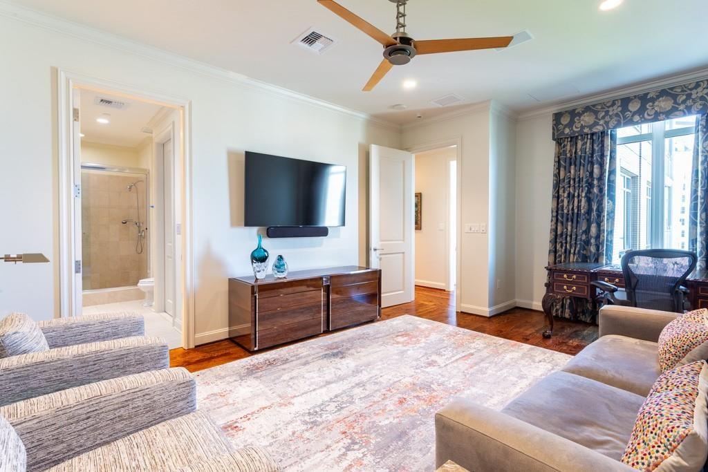 Ritz-Carlton Residences Condo In Uptown - Residential Lease