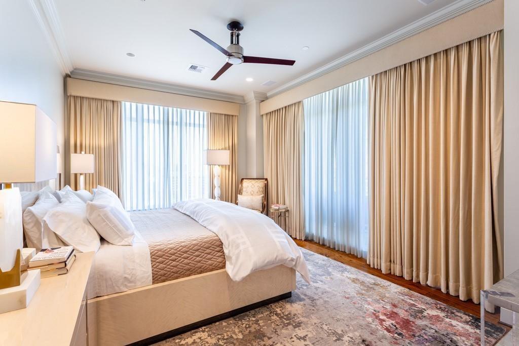 Ritz-Carlton Residences Condo In Uptown - Residential Lease