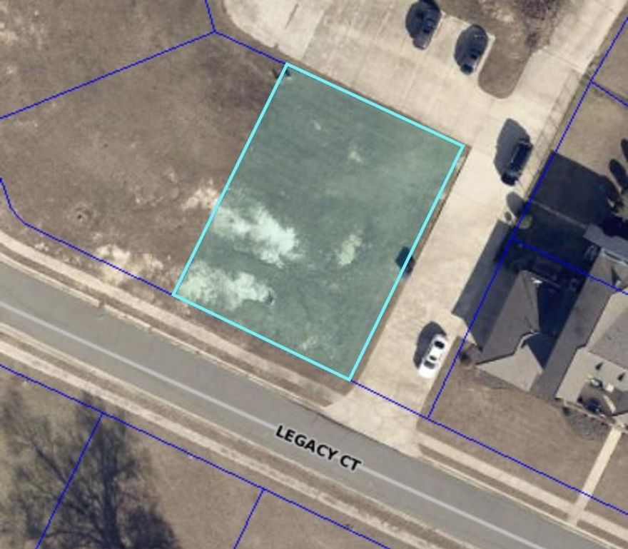 Build Your Dream Home in Olde Oaks. Olde Oaks Features the Only 27 Hole Golf Course in The Area. After A Day on The Green, Relax At The Olde Oaks Club House Overlooking The Rolling Hills beautiful Golf Course. Don't Miss Your Opportunity to Build In Olde Oaks. Other Lots Available