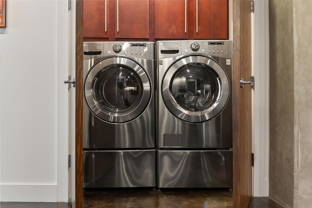 Thirty Thirty Bryan Condominiums - Residential