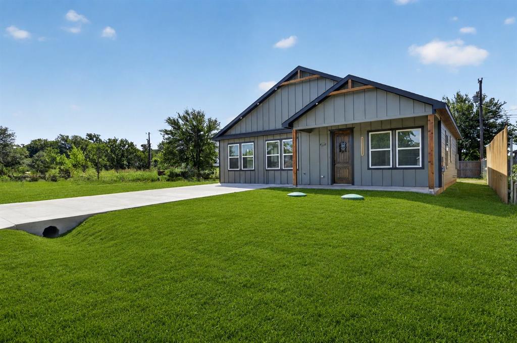 Oak Trail Shores - Residential