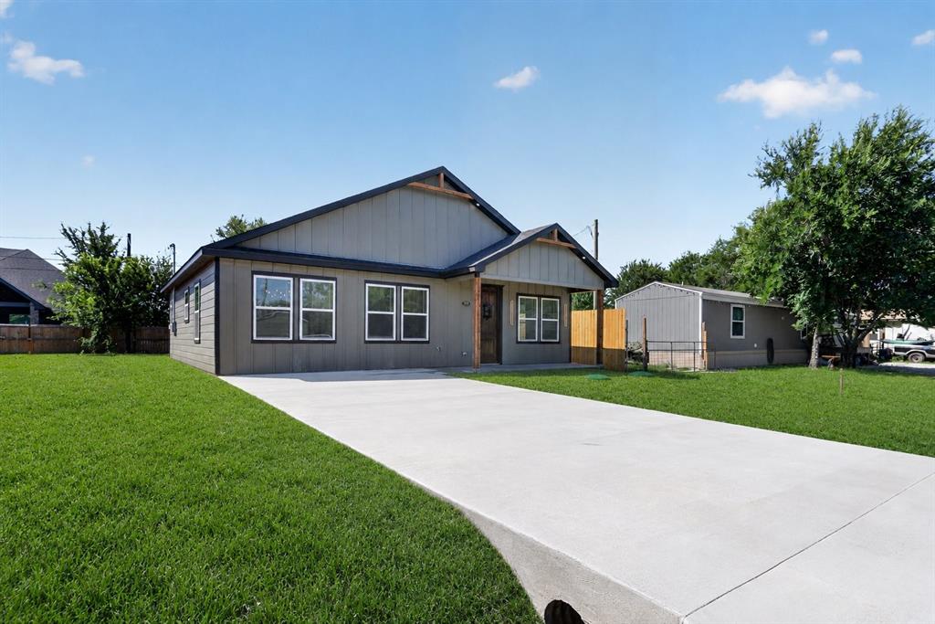 Oak Trail Shores - Residential