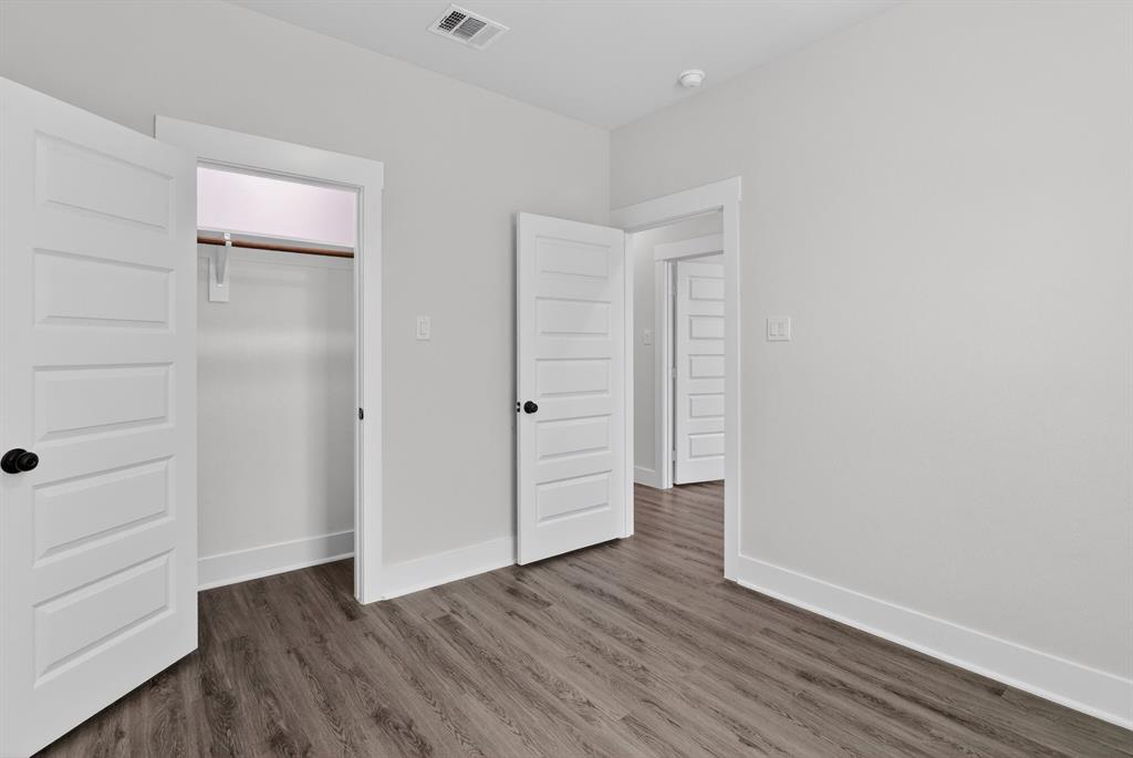 Oak Trail Shores - Residential