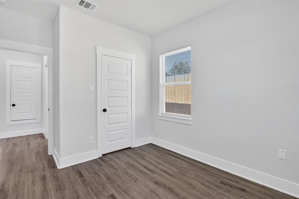 Oak Trail Shores - Residential