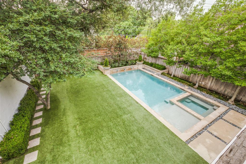 Caruth Hills Add Sec 01 - Residential