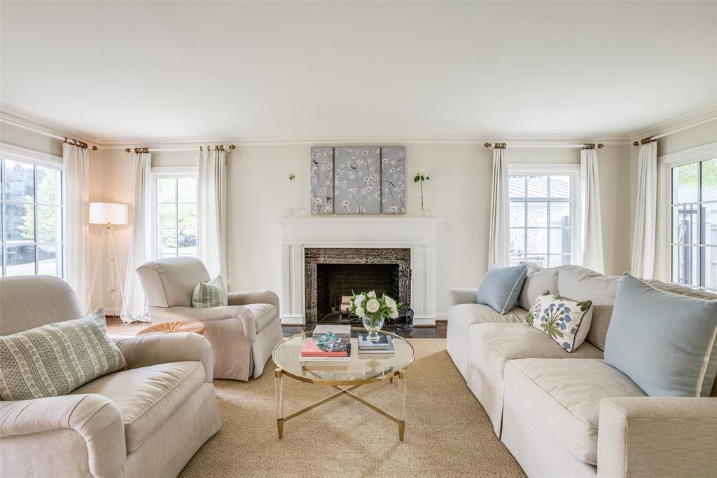 Caruth Hills Add Sec 01 - Residential