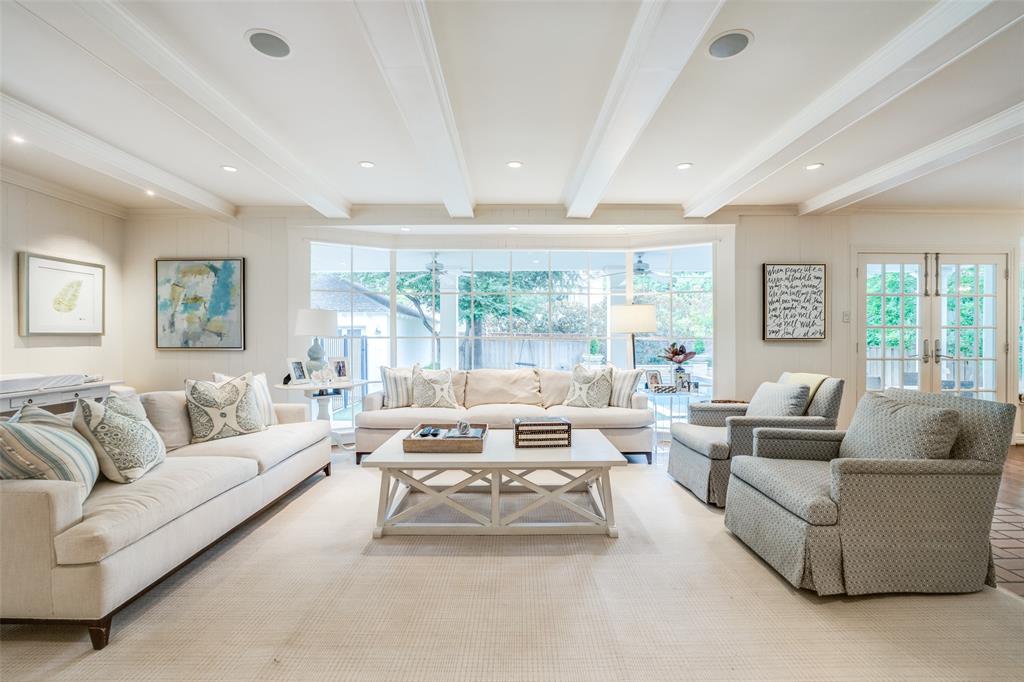 Caruth Hills Add Sec 01 - Residential