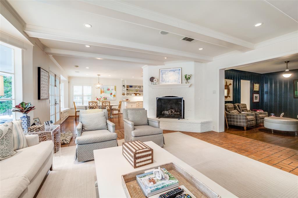 Caruth Hills Add Sec 01 - Residential