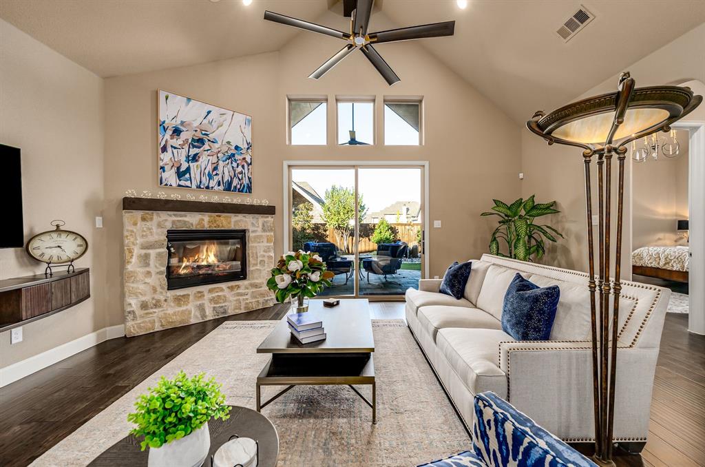 WestburyTribute Ph 5 - Residential