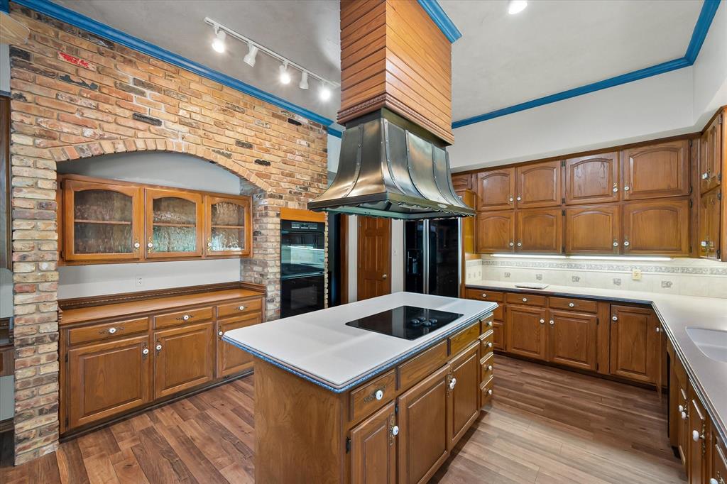 2520 Norwood Drive