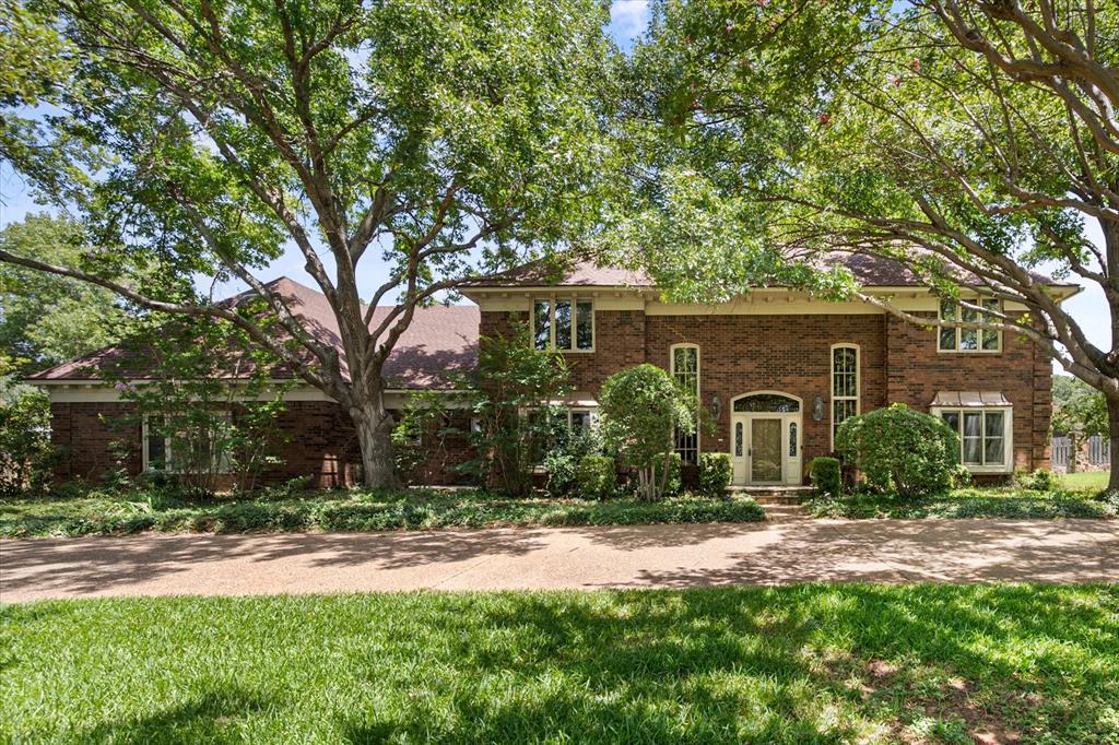 2520 Norwood Drive