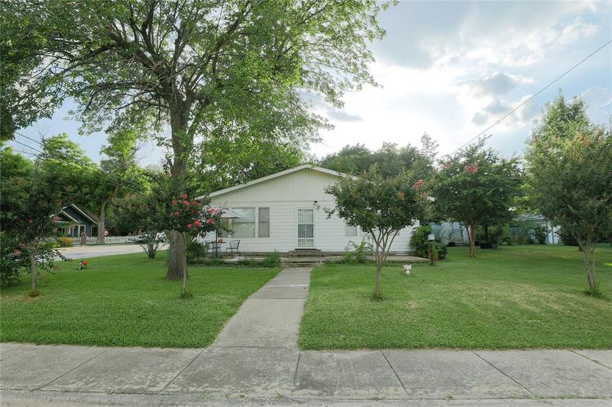 Rare Opportunity in Old Town Grapevine! MOTIVATED SELLER. 
LARGE, CORNER LOT, tucked away in the HEART of the Original Township Historical District, this property offers the perfect setting to BUILD your DREAM HOME as you bring NEW LIFE to an existing structure. Surrounded by beautifully updated homes and the charm of Grapevine’s most picturesque neighborhoods, this property is positioned near the CENTER of Main Street—one block and a short walk away! Walk to Boutique shopping, dining galore, and the lively nightlife of the CHRISTMAS CAPITAL of Texas. The best of both worlds with festivals nearby, while this cozy lot, with mature trees, is protected by permitted parking and a dreamy, walkable neighborhood. Franklin and Smith Street. 
Enjoy private, permitted parking, mature shade trees, and a location that blends neighborhood tranquility with unbeatable convenience—just 8 minutes to DFW International Airport. Owned by the same family for over 45 years, this property is a piece of Grapevine’s history waiting for its next chapter.

Don’t miss your chance to secure this prime Old Town Grapevine address.