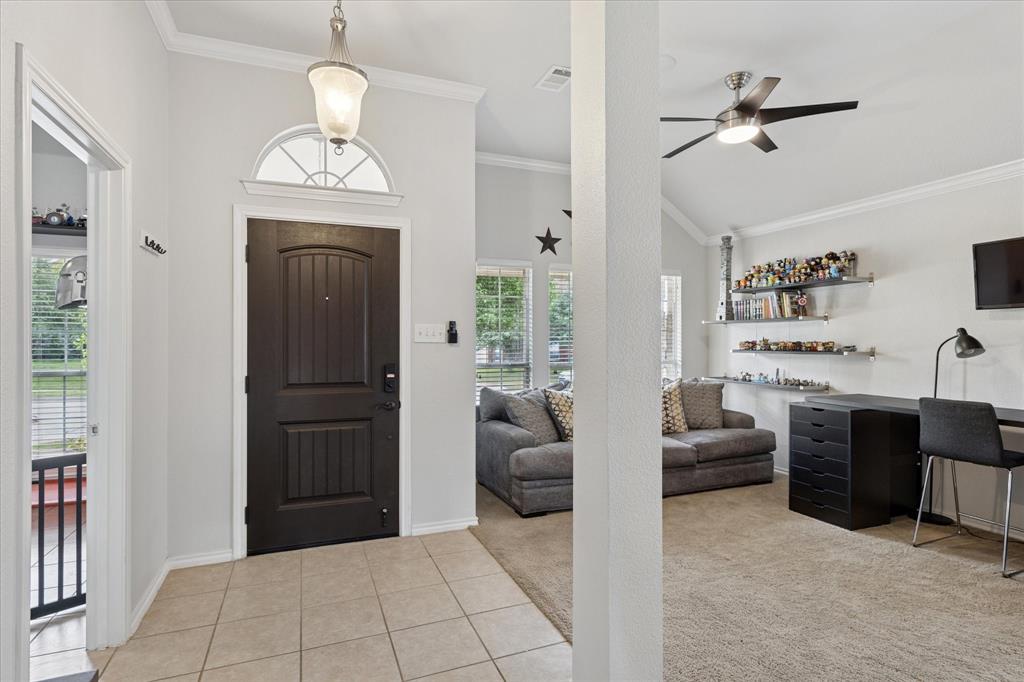 10237 Red Bluff Lane