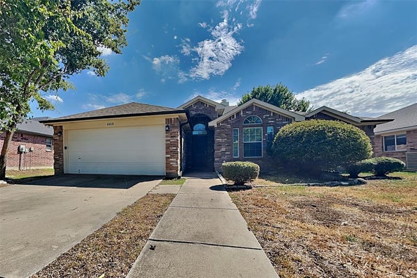 4408 FOX MEADOWS LN, MANSFIELD, TX 76063 - Image b20616bd7e292c59ec4539e44ee044eb/2610065831