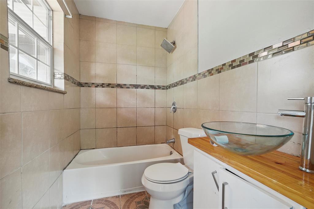 Elmwood - Residential