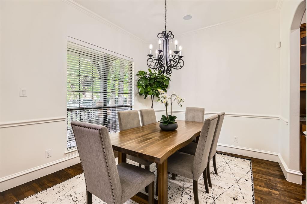 6235 Palo Pinto Avenue