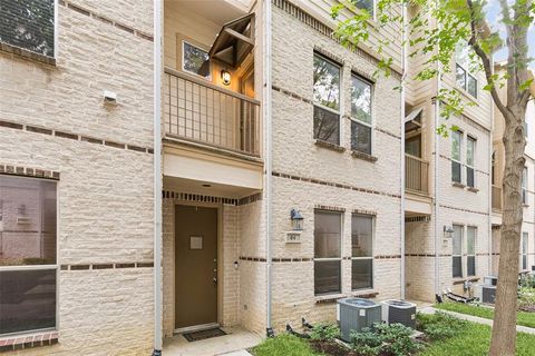 4830 Cedar Springs Road 44 Dallas TX 75219