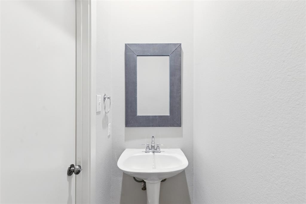 Carreras Twnhms Condo - Residential