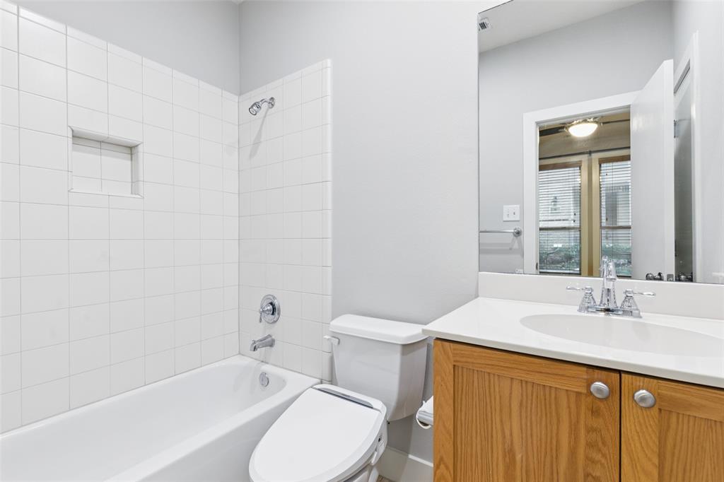 Carreras Twnhms Condo - Residential