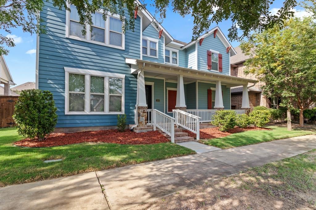1009 Peacock Boulevard