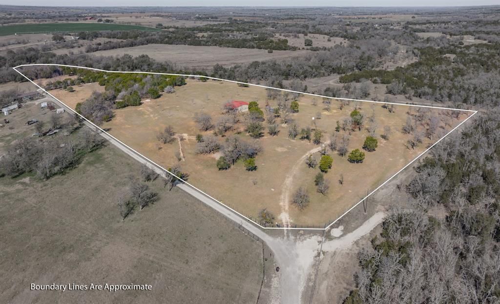 Photo of 1303 Private Road 1485, Hico, TX 76457 (MLS # 21187858)