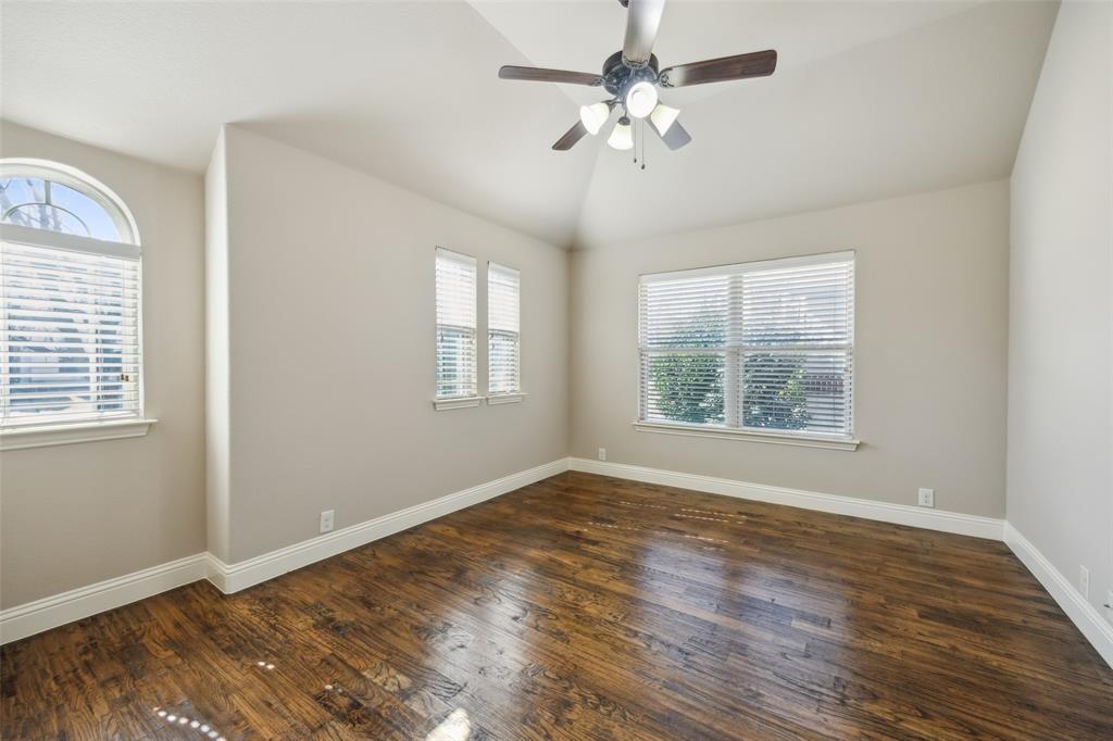 2421 Kemerton